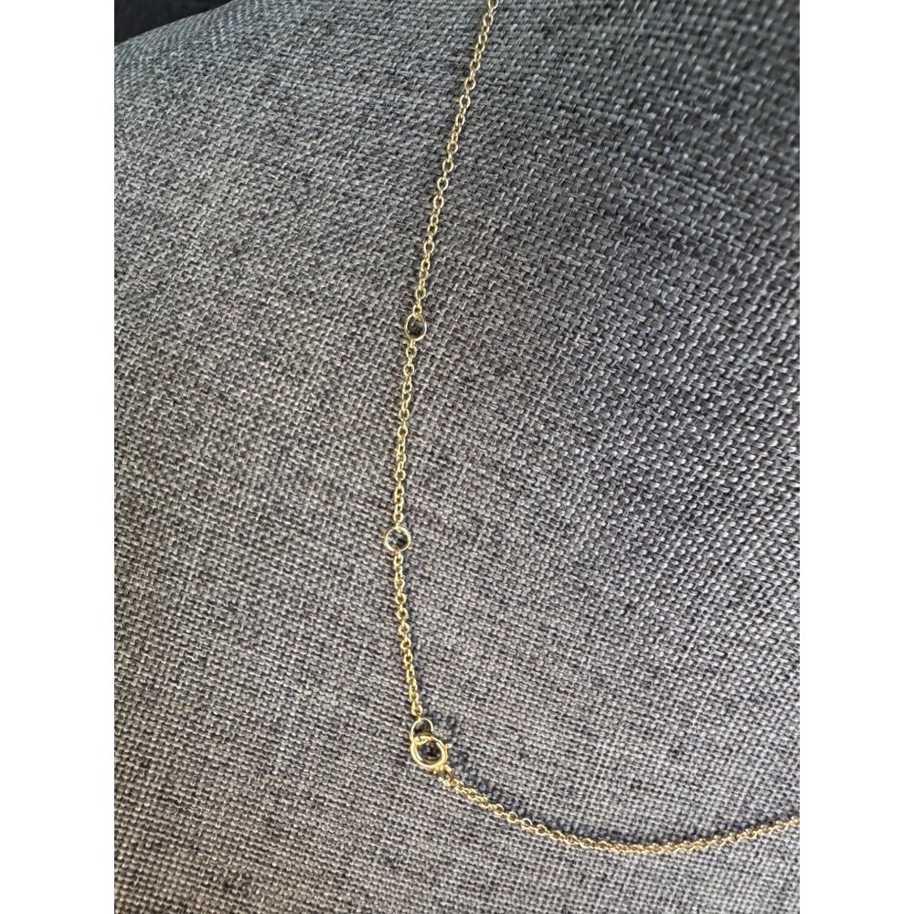 Gold-Plated Clover Pendant Necklace With Mother-Of-Pearl Inlay & Rhinestone Acce - Picture 3 of 6